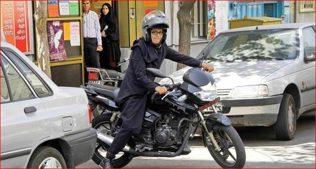 زنان بزودی گواهینامه موتور می‌گیرند