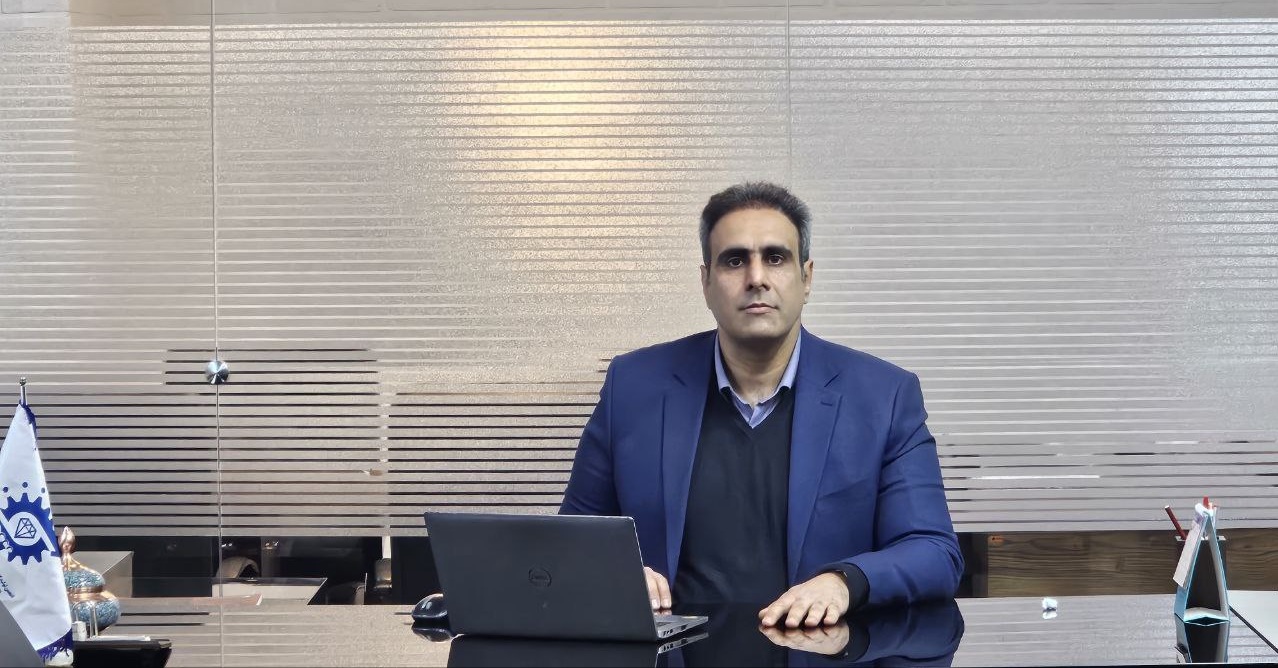 روند نزولی قیمت طلا: از رکوردهای تاریخی تا حباب منفی