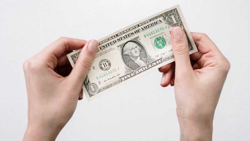 موج تازه دلارهای تقلبی در بازار؛ دام «ارز ارزان» برای خریداران